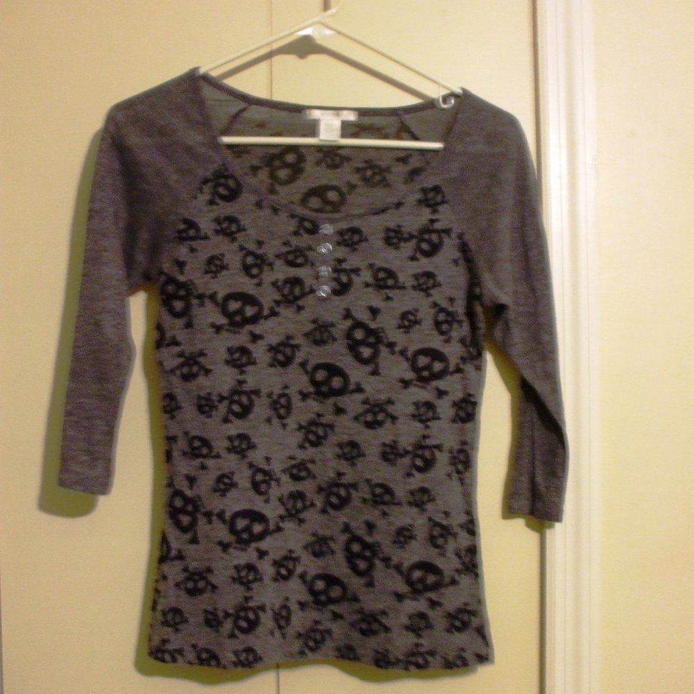 Lightweight cotton poly tee